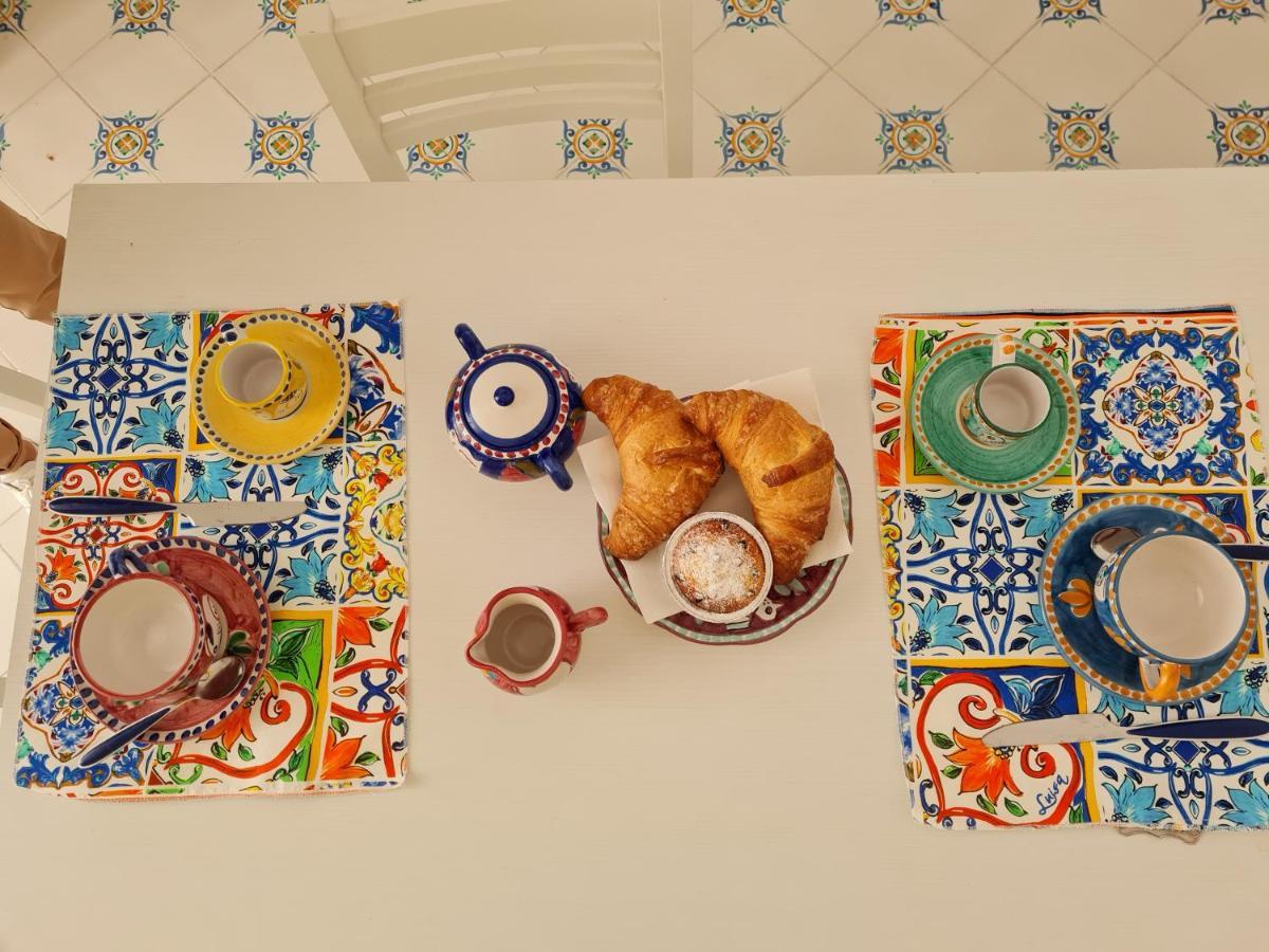 Casa Mandara B&B โปซิตาโน ภายนอก รูปภาพ