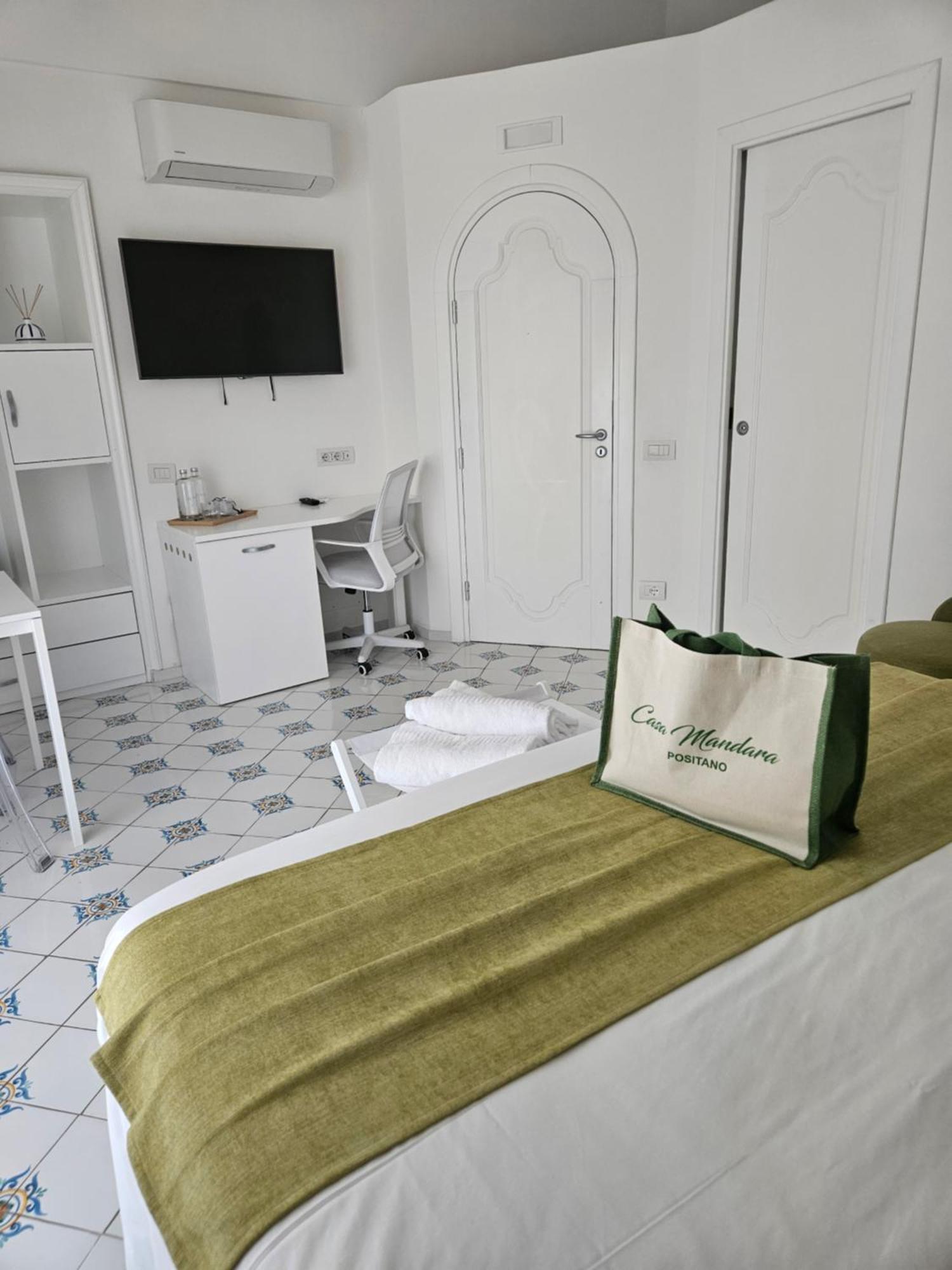 Casa Mandara B&B โปซิตาโน ภายนอก รูปภาพ